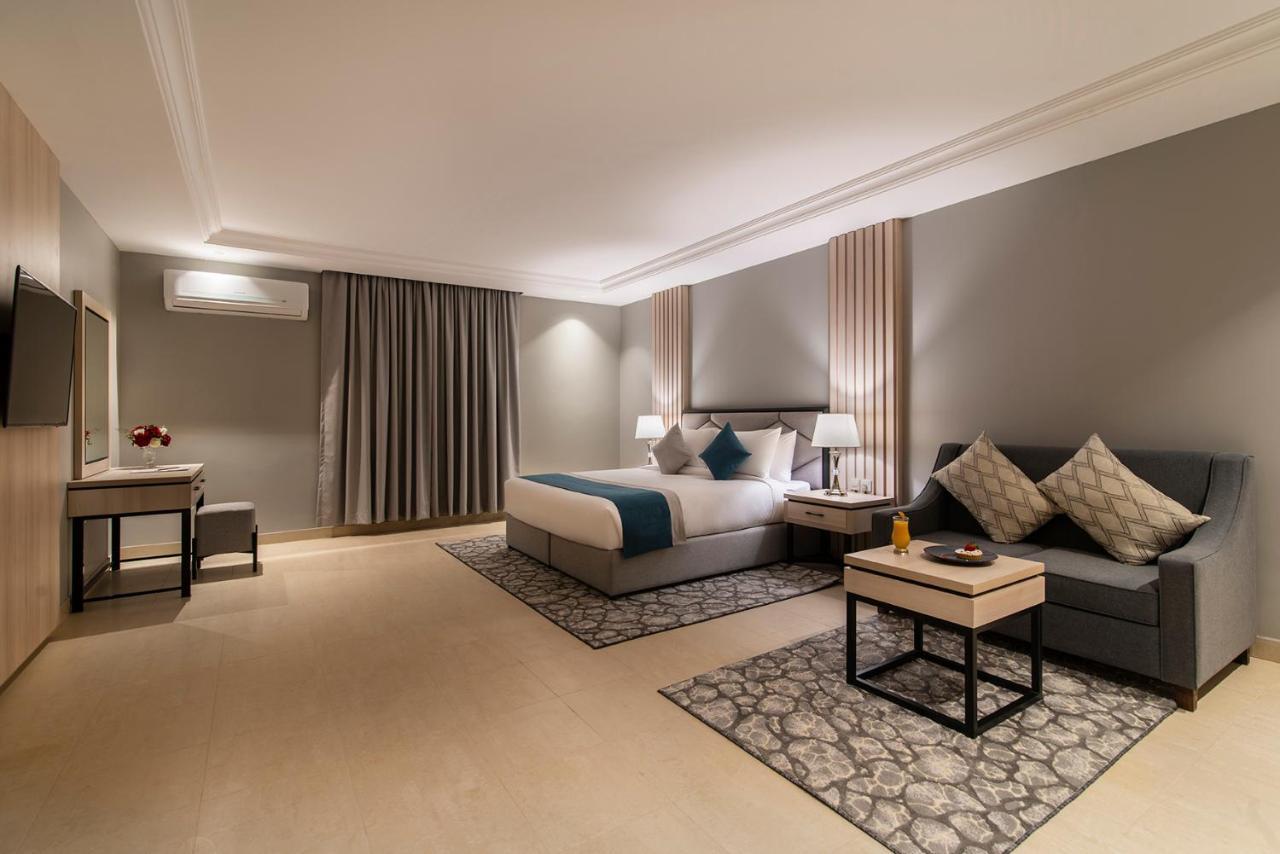 Enala Hotel Apartments - Tabuk Extérieur photo