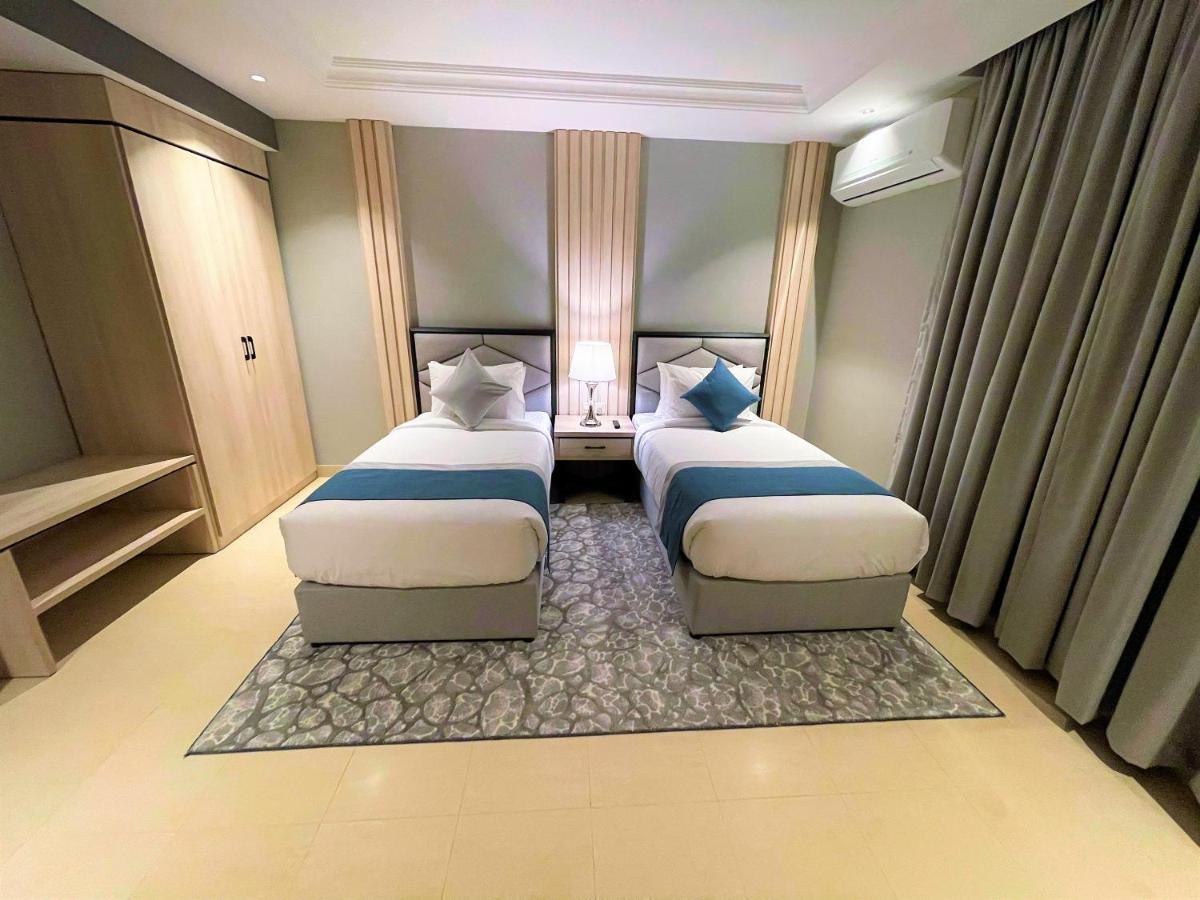 Enala Hotel Apartments - Tabuk Extérieur photo